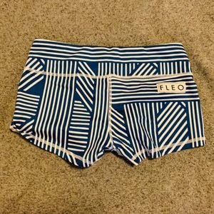 Fleo shorts